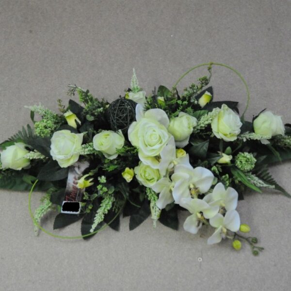 Fleurs en soie du funérarium Simon et Fils rue Saint-Nicolas à Liège